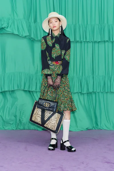 Look 38
